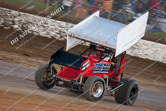 sprintcar 32 t32 nick anderson - 9 - Latrobe 4th December 2011 - Wyllie Tiles Fireworks-6