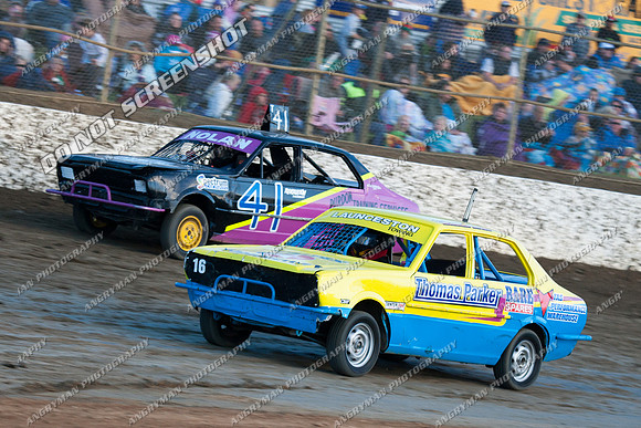 junior 16 t16 - 9 - Latrobe 4th December 2011 - Wyllie Tiles Fireworks-2