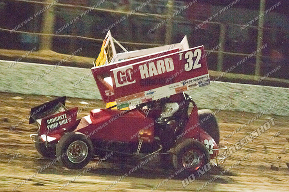 sprintcar 32 t32 nick anderson - 4 - Latrobe 22nd Oct 2011-8