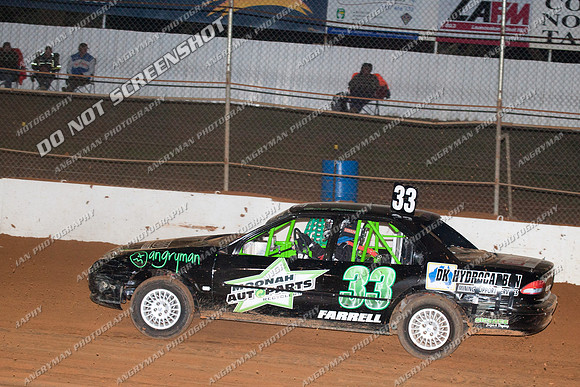 Street Stock 33 T33 - 8 - Carrick Club Night 2nd December 2011-5