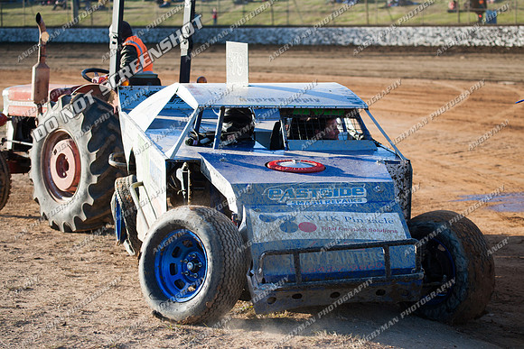 amca 79 t79 - 9 - Latrobe 4th December 2011 - Wyllie Tiles Fireworks-6