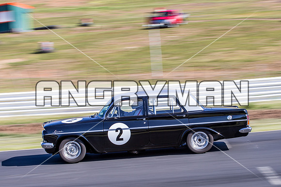 2 Chris Neil Holden EH Regularity Holden Only - Friday Practice