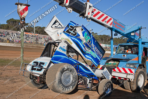 sprintcar 25 t25 anthony frost - 9 - Latrobe 4th December 2011 - Wyllie Tiles Fireworks-9