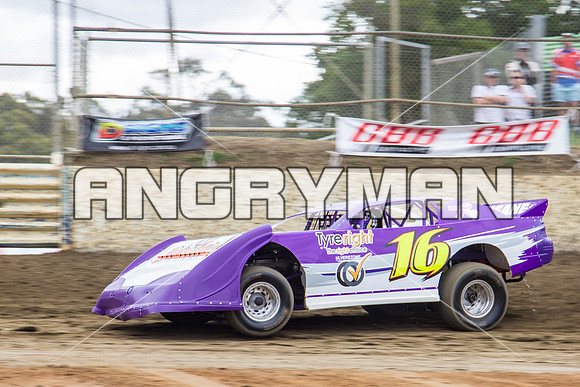 super 16 t16 Corey Smith - 9 - Latrobe - 6th December 2014-4
