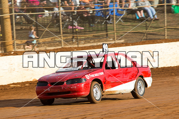 Street Stock 19 T19 - 28 - Carrick - 27th March 2016-2