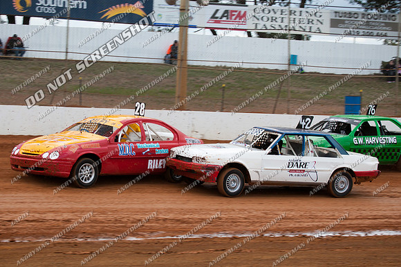 Street Stock 42 T42 - 8 - Carrick Club Night 2nd December 2011