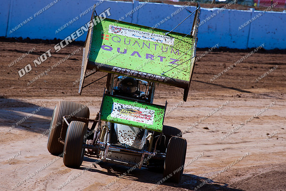 sprintcar emma dobson 27 t27 - 3 - Carrick Test & Tune 16th Oct 2011-8