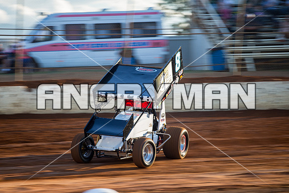 Sprintcar 8 T8 - 24 - Carrick - 12th March 2016