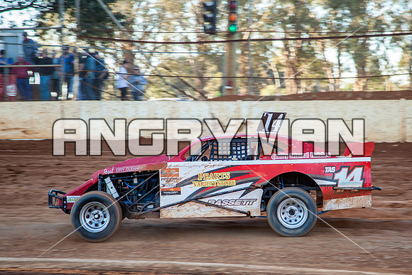 AMCA 14 T14 - 12 - Carrick - 26th Dec 2014-7