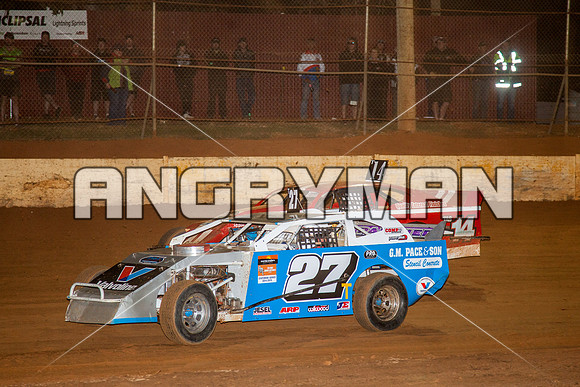 AMCA 27 T27 - 12 - Carrick - 26th Dec 2014-19