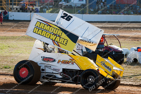 sprintcar 26 t26 chris house - 4 - Latrobe 22nd Oct 2011-2