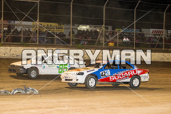 Street Stock 42 T42 - 30 - Latrobe - 9th April 2016-11
