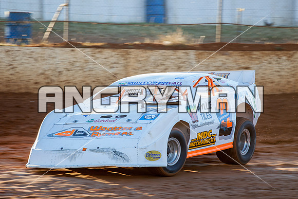 super sedan 22 t22 callum harper - 11 - Carrick Practice Session - 20th December 2014