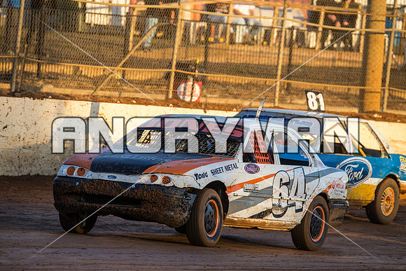 Street Stock 64 T64 - 31 - Carrick - 23rd April 2016-5