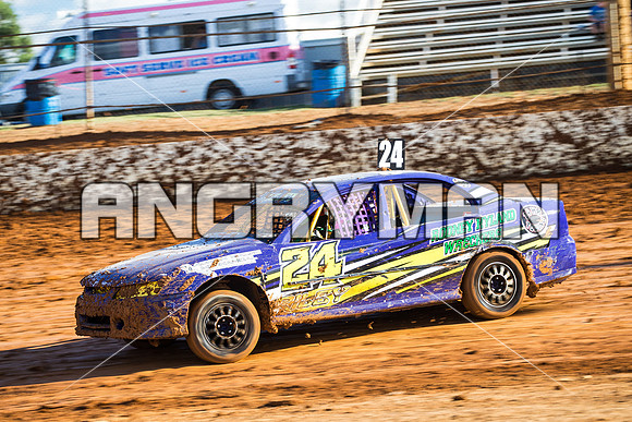 Street Stock 24 T24 - 27 - Carrick - 26th March 2016-5