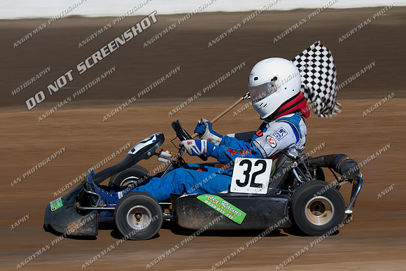 kart 32 - 9 - Latrobe 4th December 2011 - Wyllie Tiles Fireworks-4