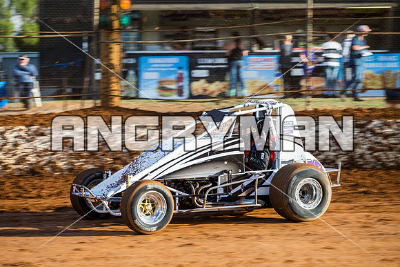 wingless 26 T26 - 27 - Carrick - 26th March 2016-3