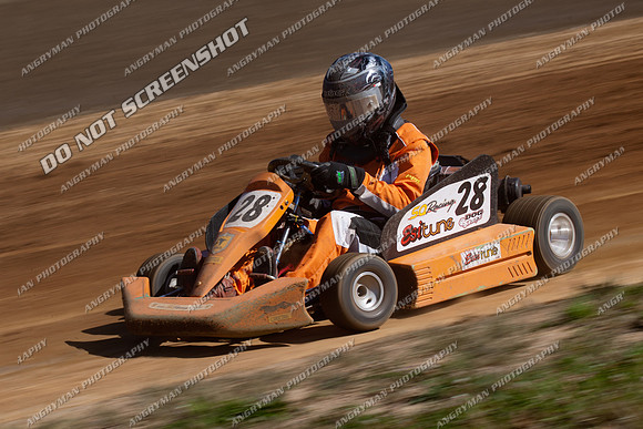 kart 28 - 9 - Latrobe 4th December 2011 - Wyllie Tiles Fireworks-5