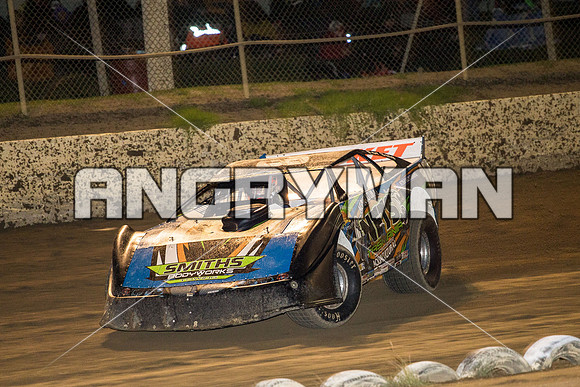 Super Sedan 18 T18 - 30 - Latrobe - 9th April 2016