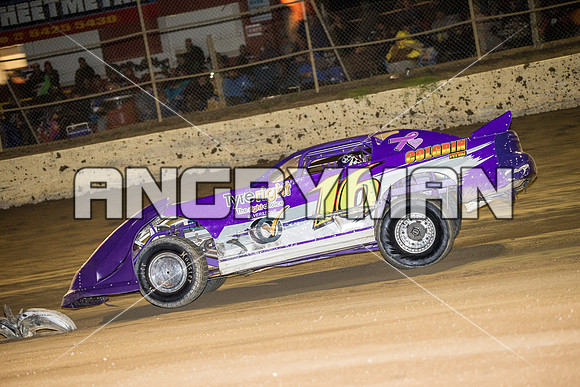 Super Sedan 16 T16 - 30 - Latrobe - 9th April 2016-4