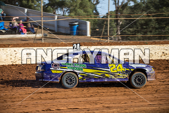 Street Stock 24 T24 - 31 - Carrick - 23rd April 2016-3