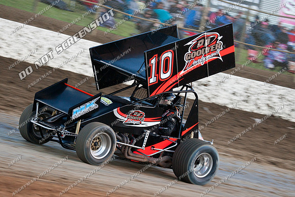 10, sprintcar, t10 - 9 - Latrobe 4th December 2011 - Wyllie Tiles Fireworks-2