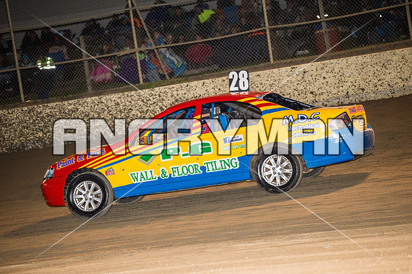 Street Stock 28 T28 - 30 - Latrobe - 9th April 2016