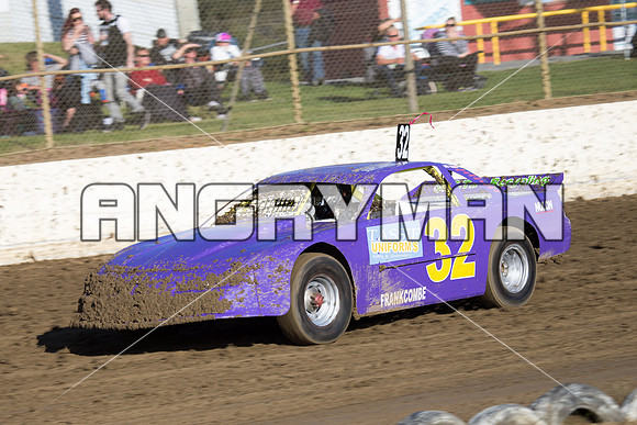 tassie six 32 - 4 - Latrobe - 25th October 2014
