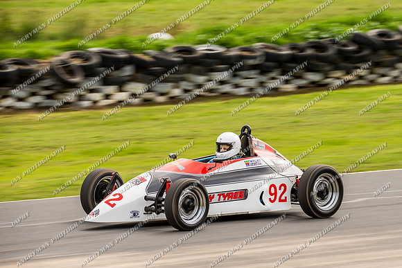 Formula Libre & Invited Racing - 92 Michelle Fish - Sunday - 2nd October 2016