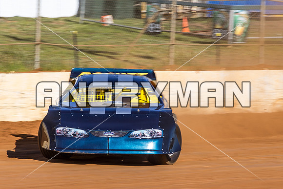 super sedan 23 t23 ethan cole - 1 - Carrick Practice Day - 20th Sep 2014-19