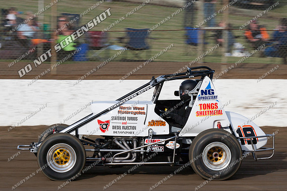 wingless 19 t19 - 7 - Hobart 19th November 2011