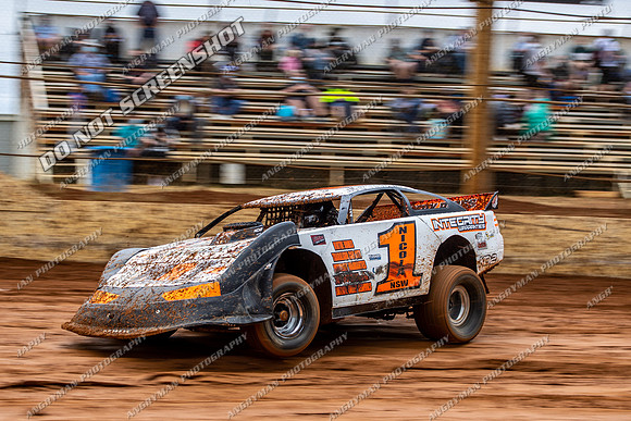 Super Sedan 3 V3 - 11 - Carrick - 8th Jan 2022-10