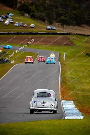 Early Holden Regularity - 127 - 04 - Sunday-4