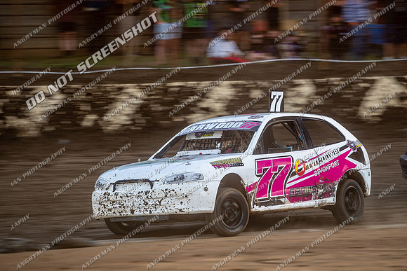 Junior 77 T77 - Friday