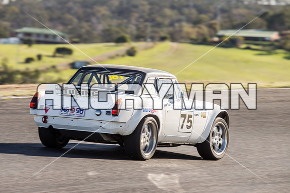 75 Lincoln Spurr MGB GT Group S & Invited - Sunday-2