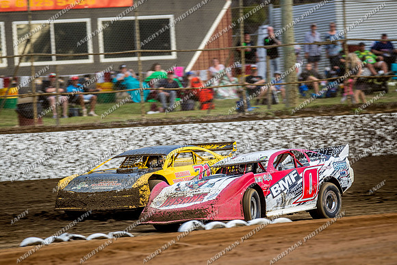 Super Sedan 0 V0 - 15 - Latrobe - 19th Jan 2018 - Grand Prix-15