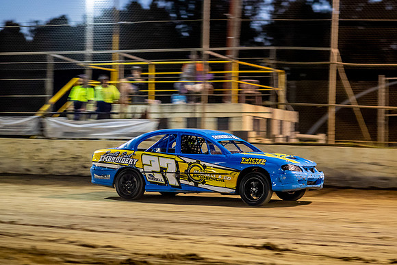 Street Stock 27 T27 - 12 - Latrobe - 15th Jan 2022-10