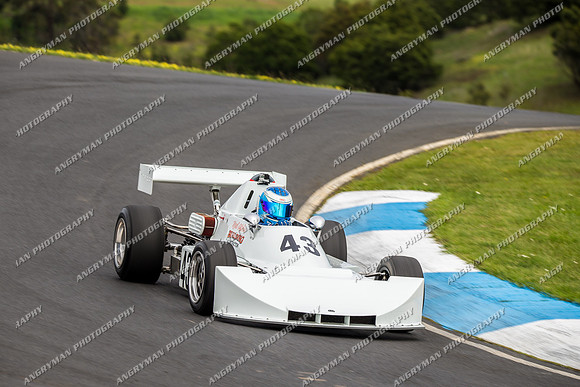 Formula Libre & Invited Racing - 43 Noel Clark - Sunday - 2nd October 2016-8
