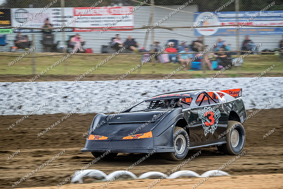 Super Sedan 3 V3 - 15 - Latrobe - 19th Jan 2018 - Grand Prix-4