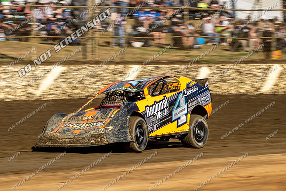 Super Sedan 4 Q4 - 12 - Latrobe - 15th Jan 2022-8