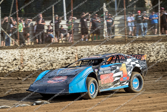 Super Sedan 2 V2 - 17 - Hobart - 26th Jan 2018