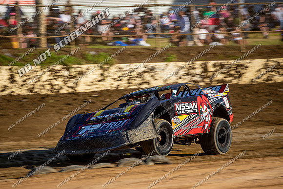 Super Sedan 10 Q10 - 12 - Latrobe - 15th Jan 2022-19