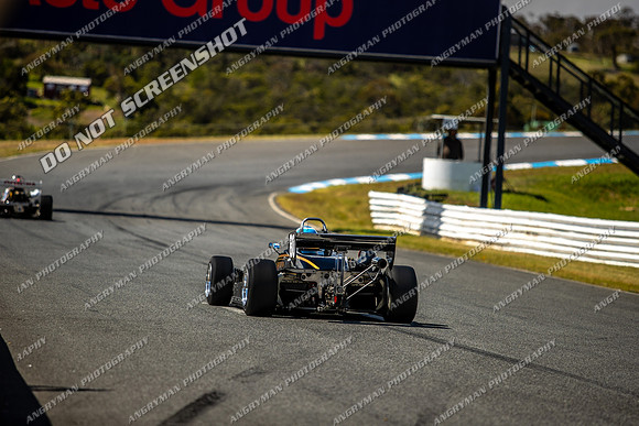 F5000 Group Q & R & Invited - 80 - Baskerville Historics 2024-8