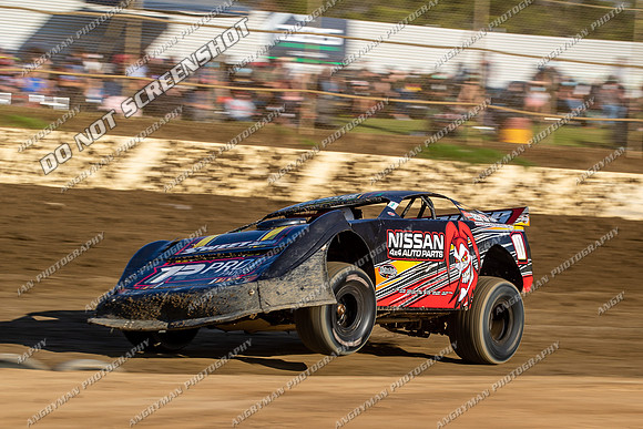 Super Sedan 10 Q10 - 12 - Latrobe - 15th Jan 2022-14