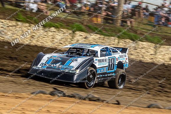 Super Sedan 18 Q18 - 12 - Latrobe - 15th Jan 2022