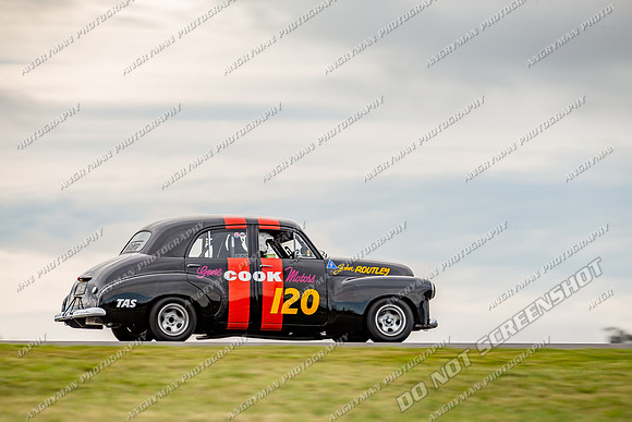 120 - Baskerville Historics 2018-2