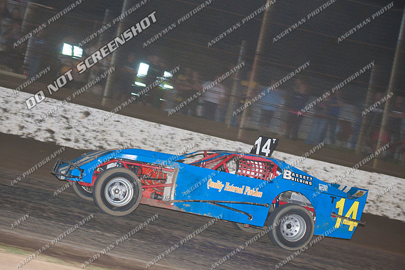 14, amca, t14 - 10 - Hobart 10th December - Mercury Newspaper Fireworks Spectacular-6