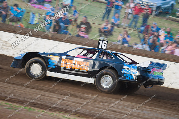 16, corey, sedan, smith, super, t16 - 10 - Hobart 10th December - Mercury Newspaper Fireworks Spectacular-5