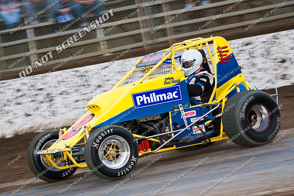 2, t02, t2, wingless - 10 - Hobart 10th December - Mercury Newspaper Fireworks Spectacular