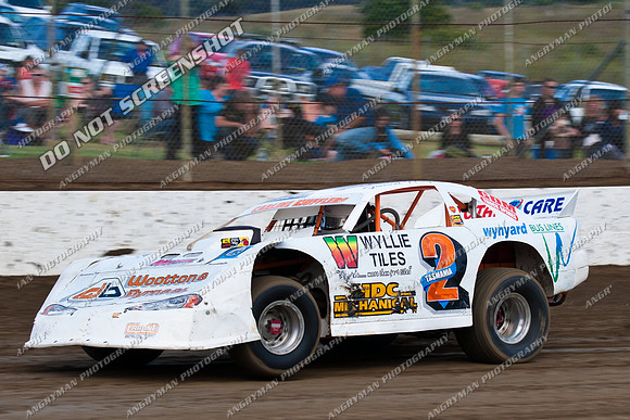 2, harper, jarrod, sedan, super, t2 - 10 - Hobart 10th December - Mercury Newspaper Fireworks Spectacular-2